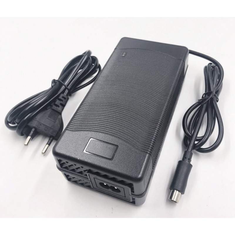 Carregador 54,6v -2A / 3A para baterias 48v - 1 Carregador 54,6v -2A / 3A para baterias 48v - 1