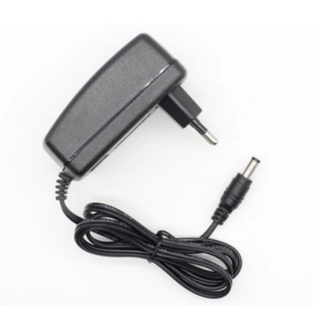 Carregador para scooter elétrica Ninebot E8, E10, C15, C20  - 1 Carregador para scooter elétrica Ninebot E8, E10, C15, C20
Carre