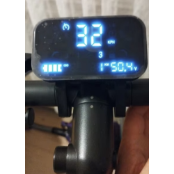 Obrazovka nebo ovládací panel pro odemknutí Navee N65 rychlost - 32 km/h  - 4 Obrazovka nebo ovládací panel pro odemknutí Navee 