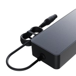 Rychlá nabíječka baterií pro elektrickou koloběžku Xiaomi Pro Plus a Pro Max  - 2 Rychlá nabíječka baterií pro elektrickou kolob